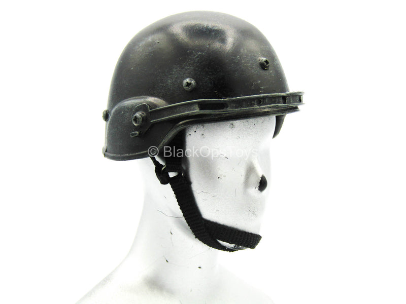 Load image into Gallery viewer, SWAT - Black Mitch Helmet
