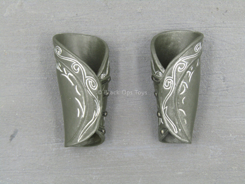 Load image into Gallery viewer, LOTR - Legolas - Grey Elvish Bracers
