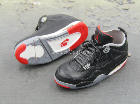 Michael Jordan - Air Jordan 4 Retro OG Bred (Peg Type) – BlackOpsToys