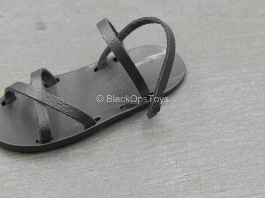 Vietnam - Viet Cong Female Soldier - Female Sandals (READ DESC)