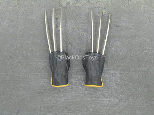 X-Men Last Stand - Wolverine - Male Gloved Hand Set w/Metal Claws