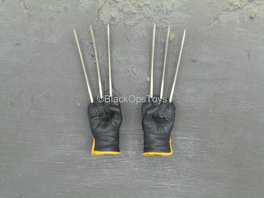 X-Men Last Stand - Wolverine - Male Gloved Hand Set w/Metal Claws