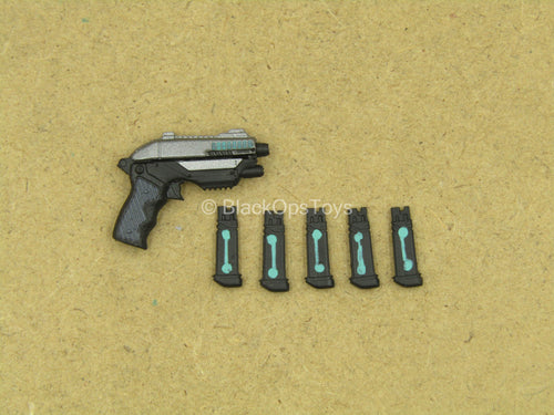 1/12 - Krig-13 Black Spartan - Futuristic Pistol w/Magazines