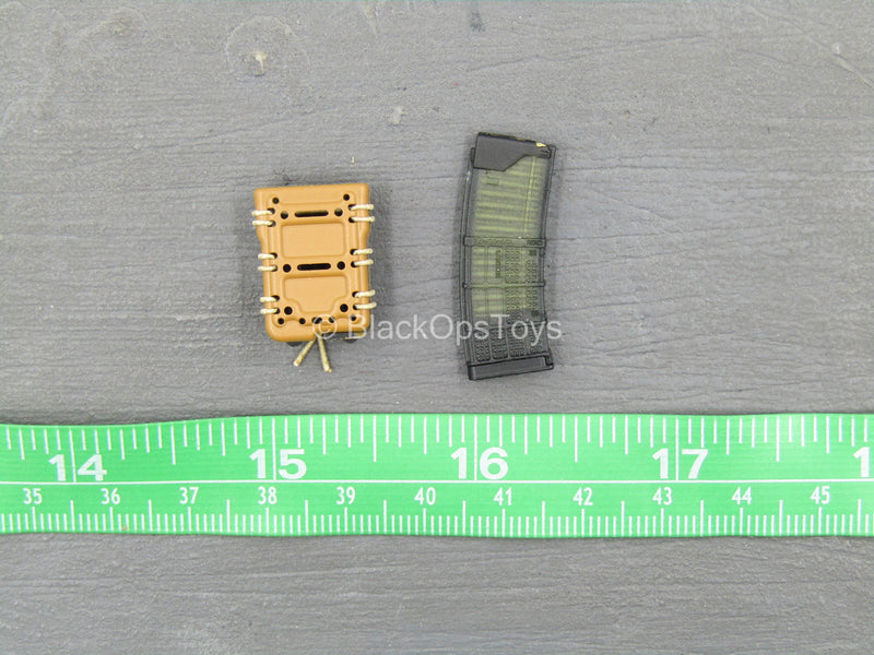 Load image into Gallery viewer, S.A.D. Low Profile - 5.56 Magazine w/Tan Holster
