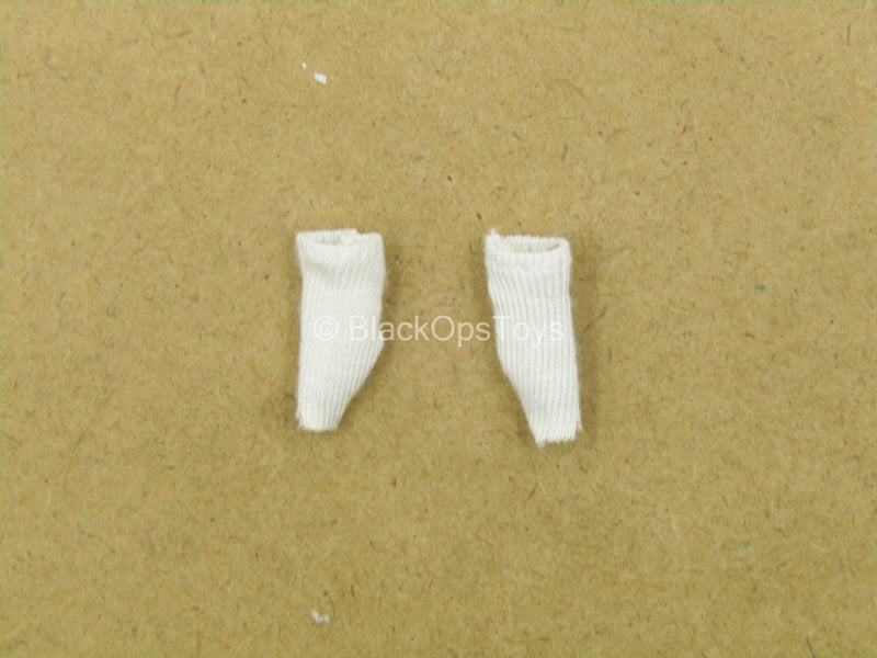 Load image into Gallery viewer, 1/12 - Arthur Wayne - Pair of White Socks
