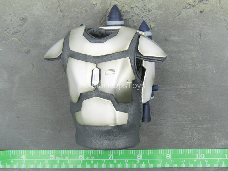 Load image into Gallery viewer, Star Wars - Jango Fett - Body Armor w/Jetpack
