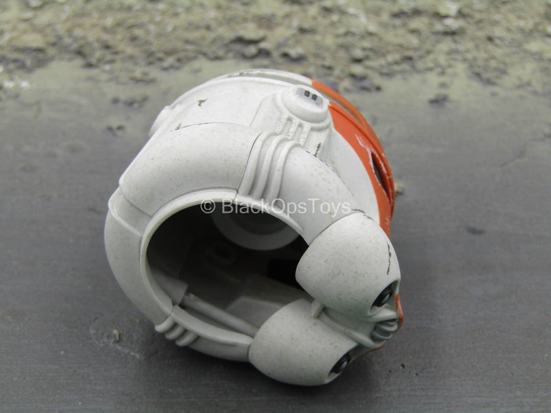 Load image into Gallery viewer, Star Wars 501st Clone Trooper - Ahsoka 332nd Company Helmet
