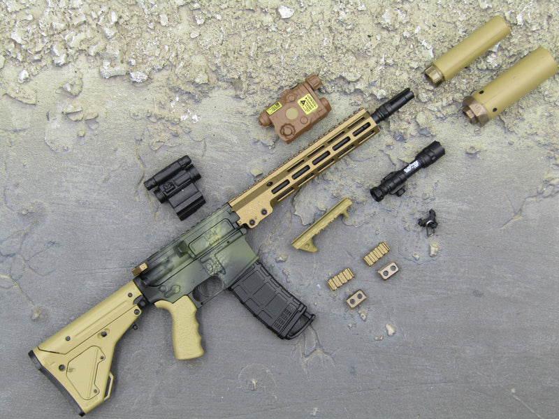 Load image into Gallery viewer, Crisis Response Force - URG-1 Camo Rifle w/Attachment Set
