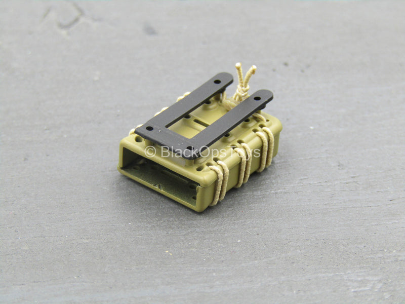 Load image into Gallery viewer, HOLSTER - Tan 7.62MM Magazine Holster
