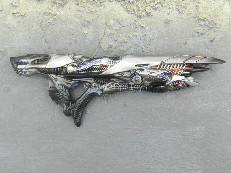 Load image into Gallery viewer, Justice League - Batman - Parademon Rifle
