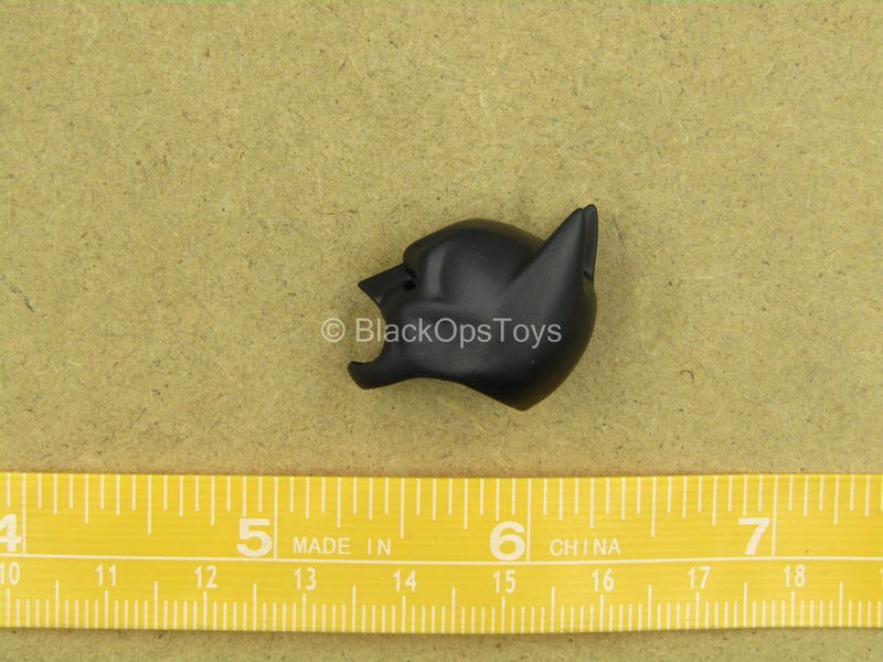 Load image into Gallery viewer, 1/12 - Batman - Black Bat Cowl
