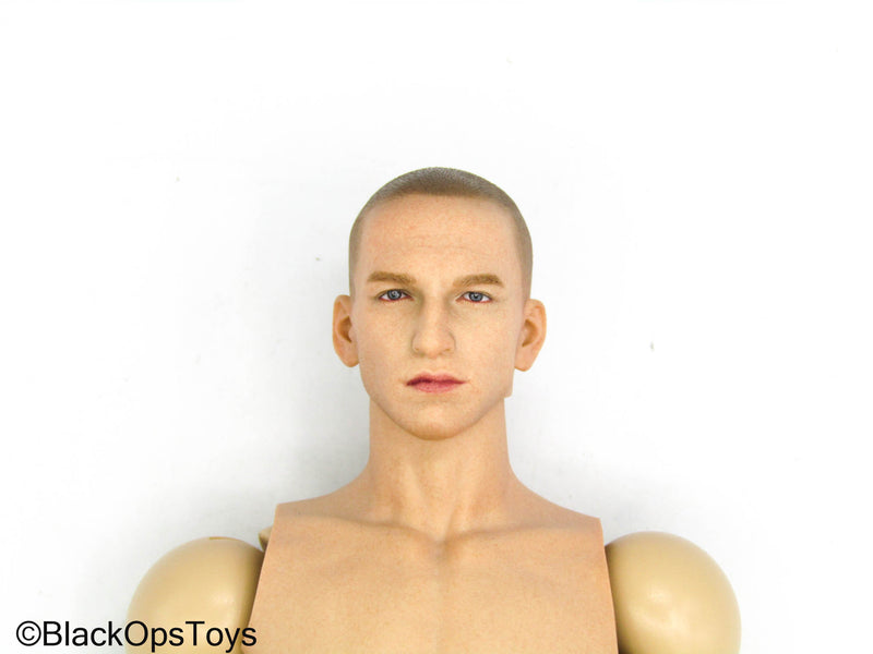 Load image into Gallery viewer, Military Police Of Russia - Male Base Body w/Head Sculpt
