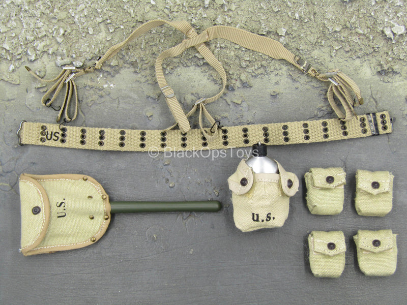 Load image into Gallery viewer, US 101st Airborne Private Baker - Rivet Belt w/Shovel &amp; Pouch Set
