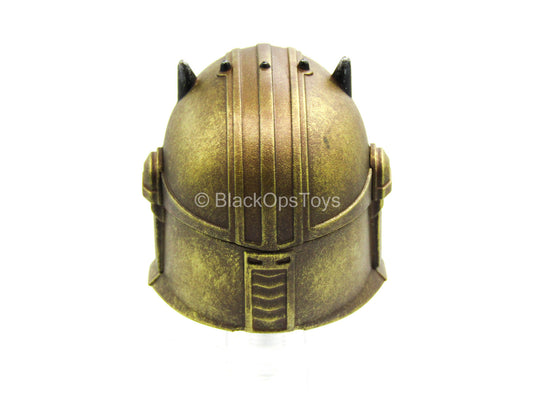 Star Wars - The Armor - Gold Like Female Mandalorian Helmet