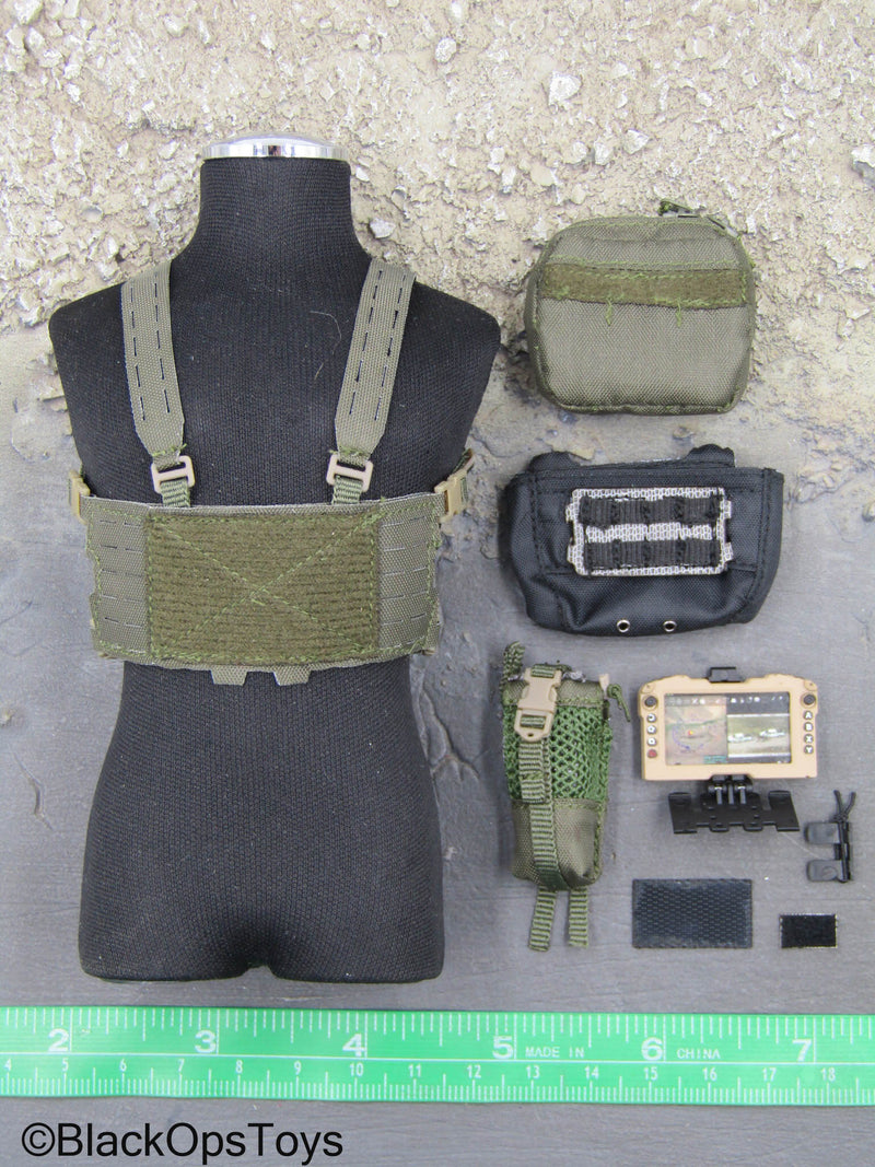 Load image into Gallery viewer, NSWDG Infiltration Team - Chest Rig w/Kangaroo Pocket Pouch Set
