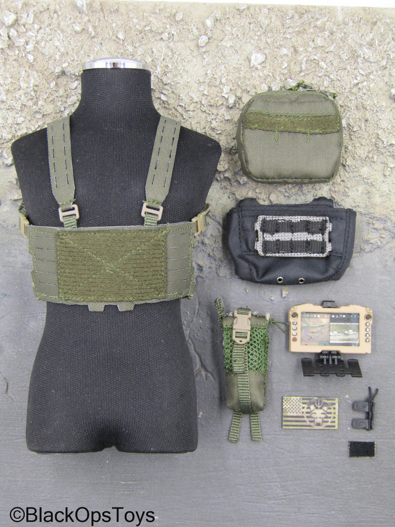 Load image into Gallery viewer, NSWDG Infiltration Team - Chest Rig w/Kangaroo Pocket Pouch Set
