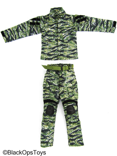 NSWDG Infiltration Team - Tiger Strip Camo Combat Uniform