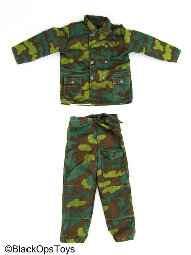 WWII - German Officer - Splittermuster Camo Combat Uniform Set