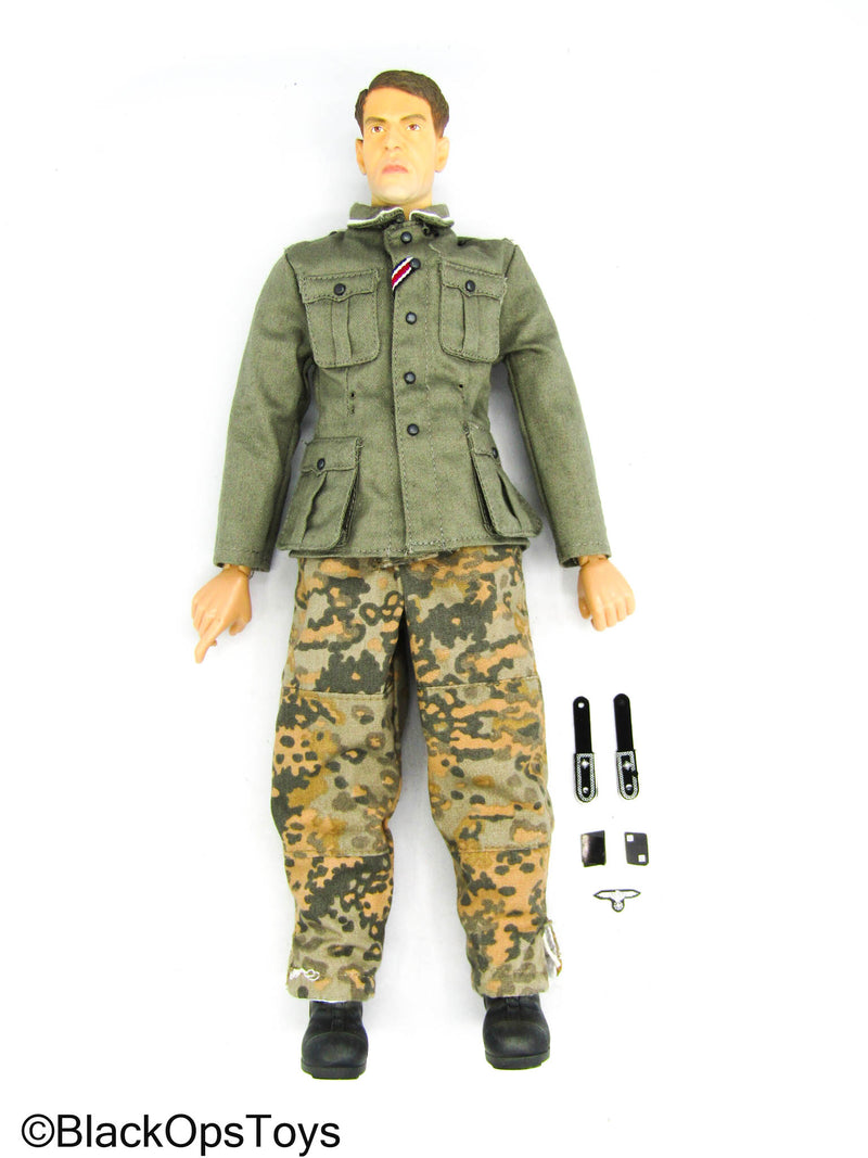 Load image into Gallery viewer, WWII - German Panzergrenadier NCO - Male Dressed Body w/Boots &amp; Head Sculpt
