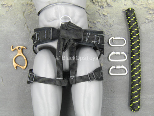 Chinese People's Armed Police - Black Harness w/Carabiner Set