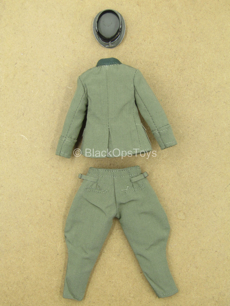 Load image into Gallery viewer, 1/12 - WWII German - Green Military Uniform Set w/Hat
