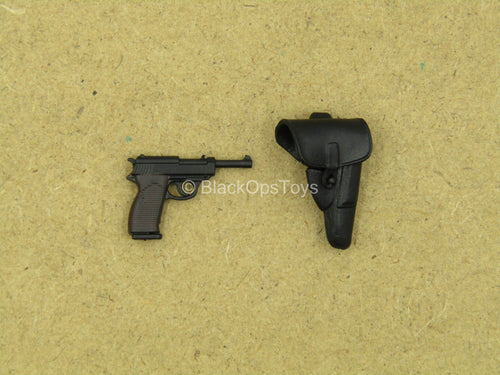 1/12 - WWII German - Walther P38 Pistol w/Sheath