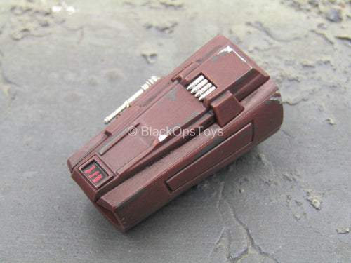 Star Wars - The Mandalorian - Right Red Beskar Gauntlet