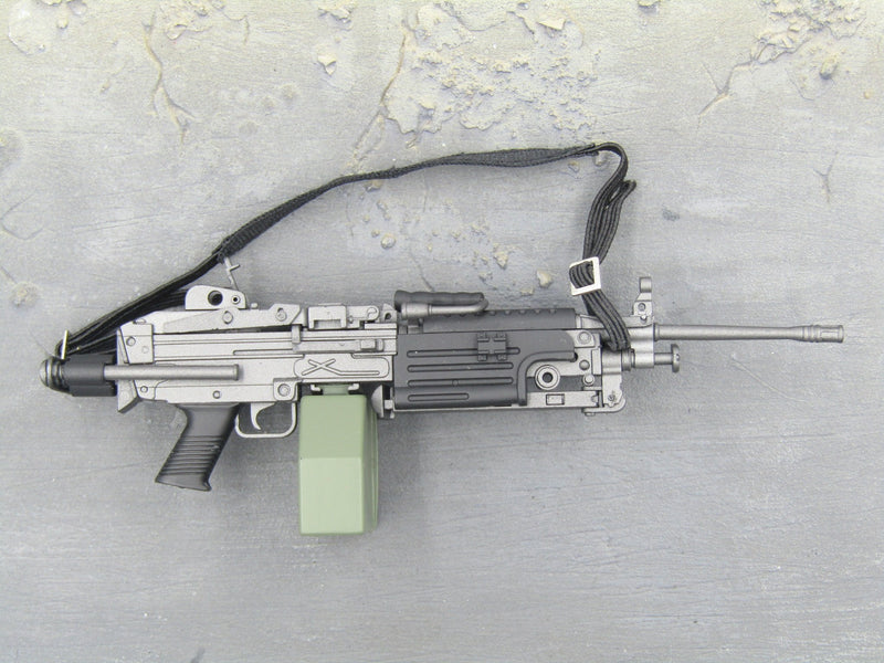 Load image into Gallery viewer, 101st Airborne - Saw Gunner - M249 Light Machine Gun
