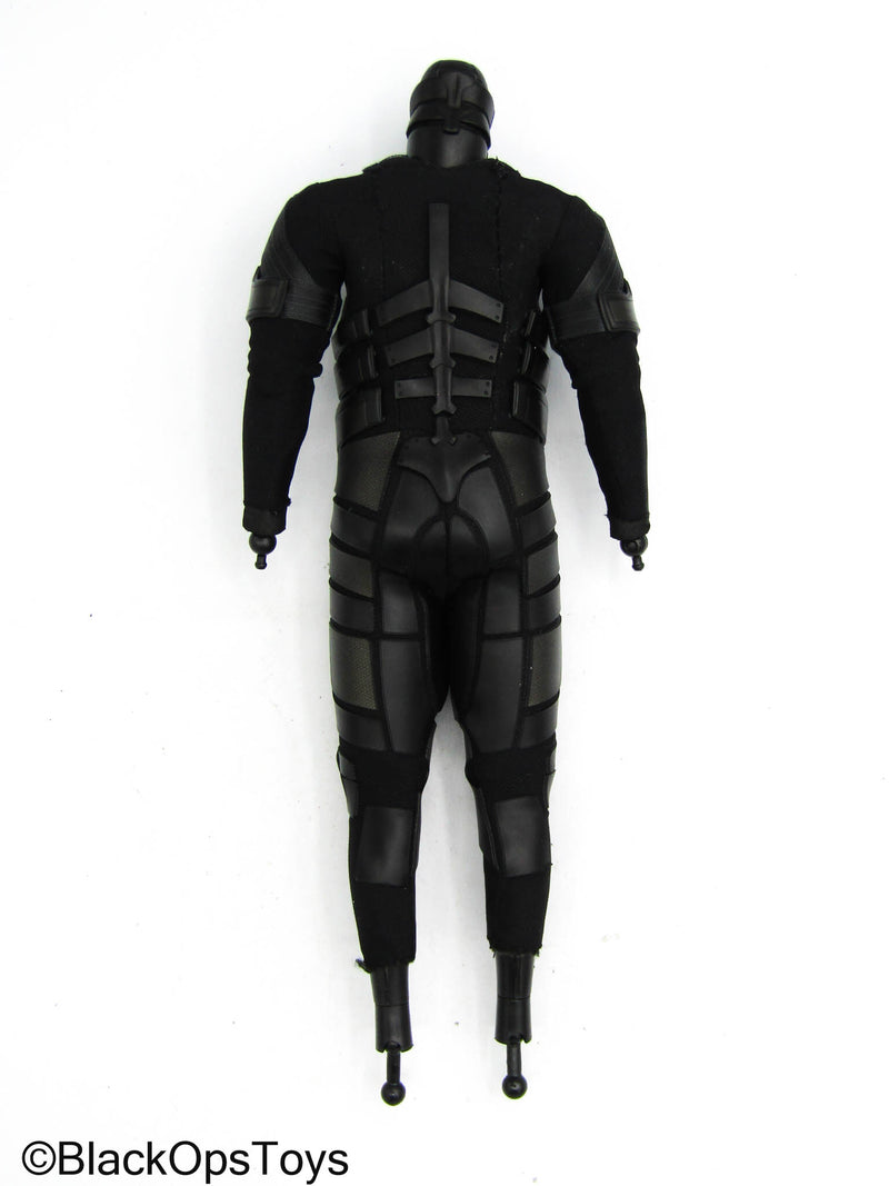 Load image into Gallery viewer, DX Batman - Black Armored Male Body w/Magnetic Neck Peg
