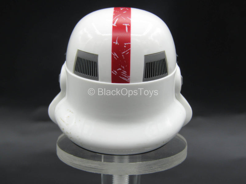 Load image into Gallery viewer, Star Wars - Incinerator Trooper - White &amp; Red Helmet
