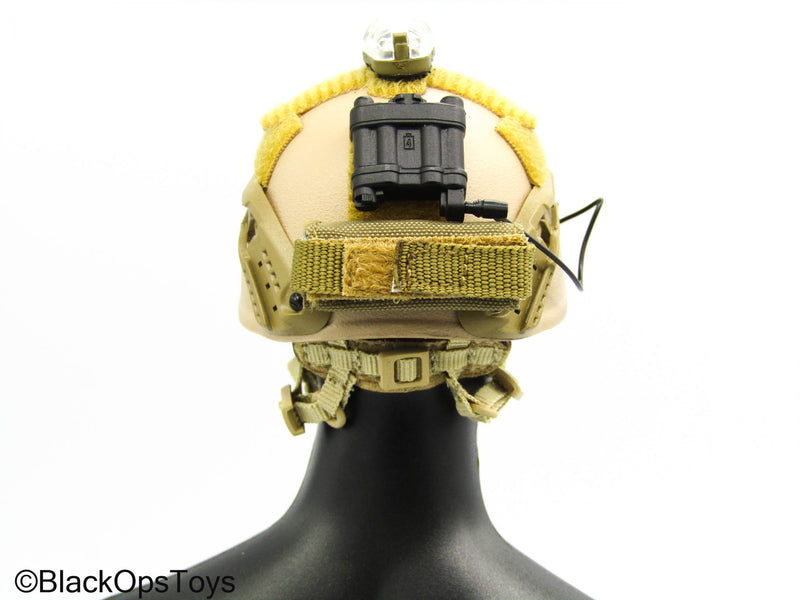 Load image into Gallery viewer, 31st Marine Expeditionary Unit - Tan Helmet w/NVG Set
