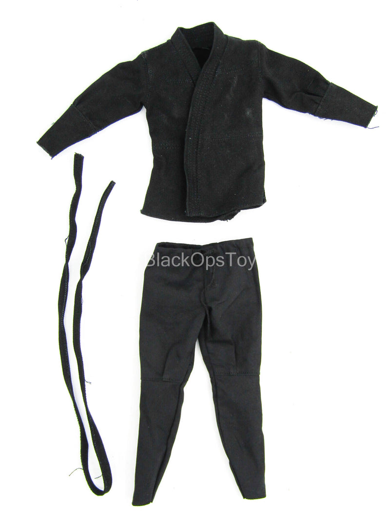 Load image into Gallery viewer, Ninja Warrior - Black Ninja Uniform Set w/Wired Belt
