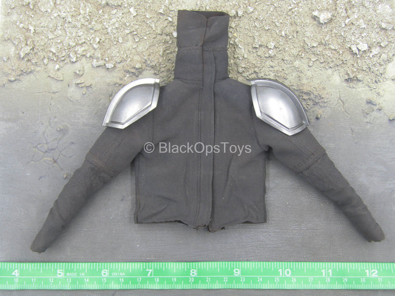 Load image into Gallery viewer, The Mandalorian Deluxe - Grey Shirt w/Beskar Armor Plates
