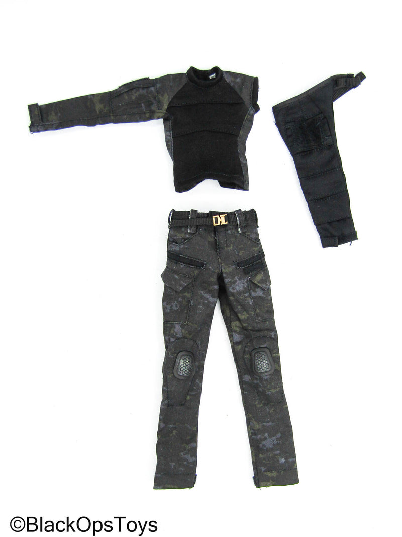 Load image into Gallery viewer, Task Force 58 CPO Erica Storm - Black Multicam Uniform Set w/Arm Sleeve
