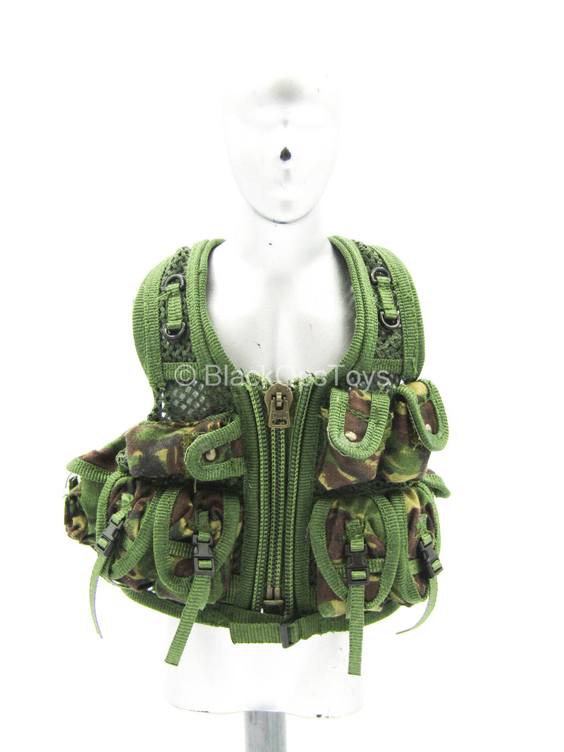 Load image into Gallery viewer, Royal Marines - Commando - Woodland Camo Tactical Vest
