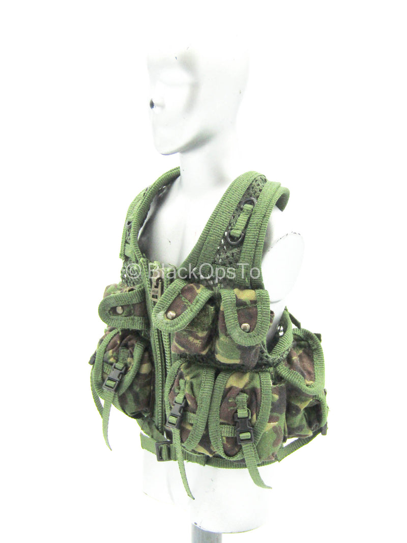 Load image into Gallery viewer, Royal Marines - Commando - Woodland Camo Tactical Vest
