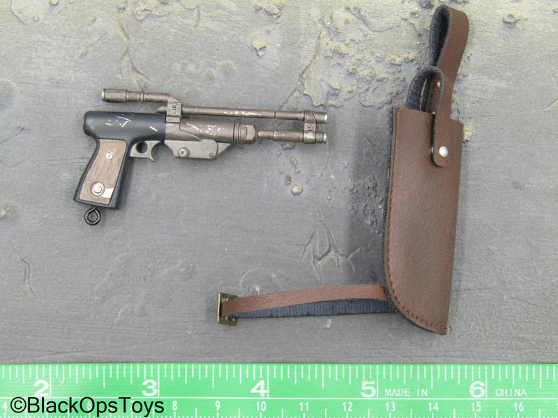 Load image into Gallery viewer, Mandalorian Custom - Blaster Pistol w/Brown Holster
