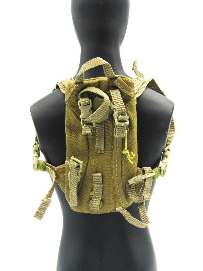 Load image into Gallery viewer, USMC 2nd MEB Helmand - Coyote Tan MOLLE Hydration Pouch
