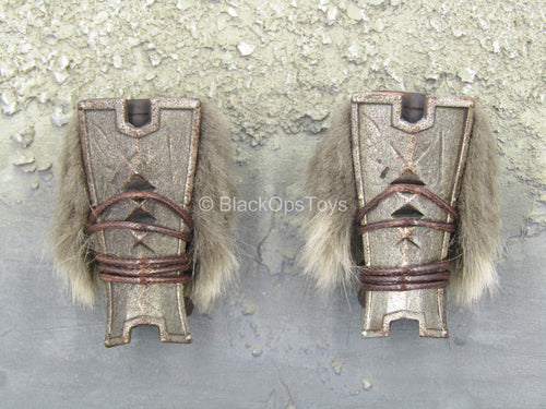 Dragonborn Warrior - Shin Guards w/Fur Like Detail (x2)