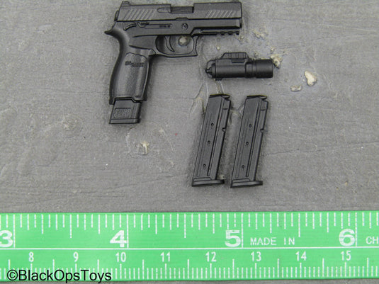 Modular Carbine Weapon Set Ver. B - Spring-Loaded P320 Pistol w/Tac Light