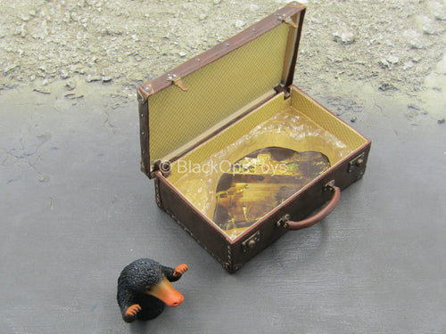 Fantastic Beast - Newt - Case w/Peeking Niffler