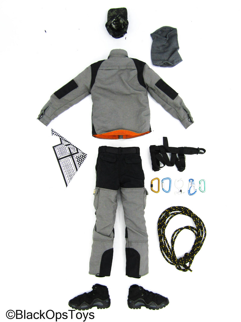 Bear Grylls Grey Climbing Uniform Set Wboots And Gear Read Desc