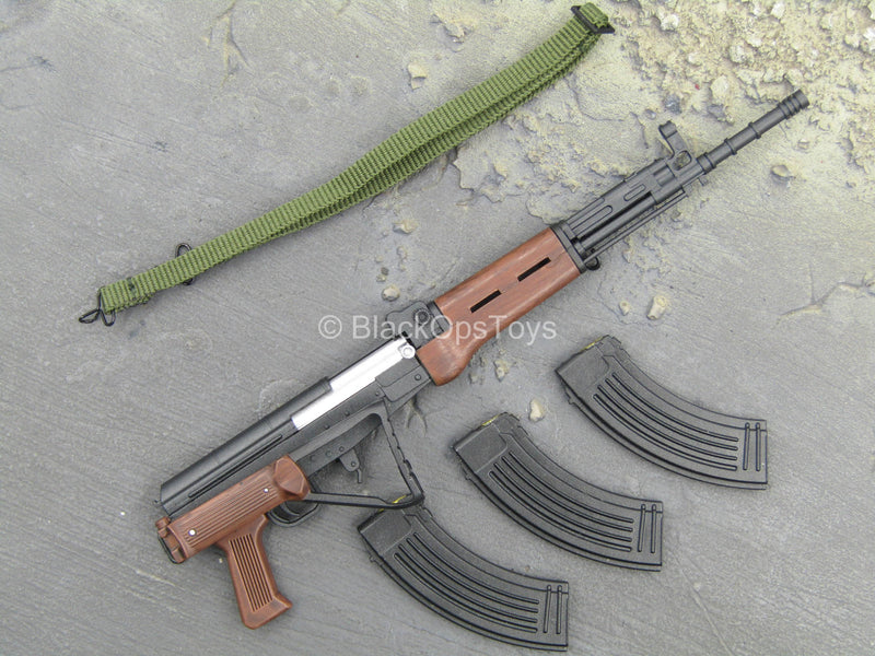 Load image into Gallery viewer, Vietnam Ten Sisters Ambulance Team - AK-47 Rifle w/Green Sling
