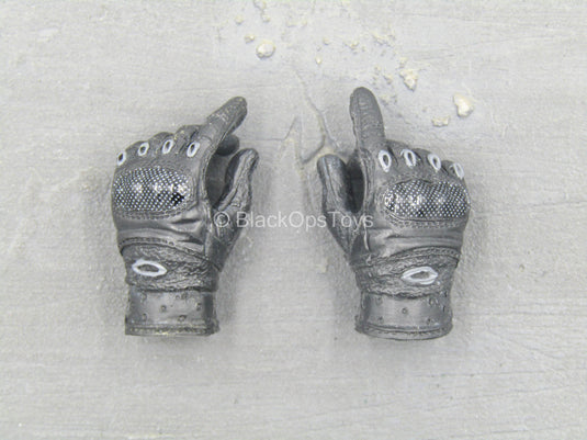 Navy Seal - Black Gloved Hand Set (x2)