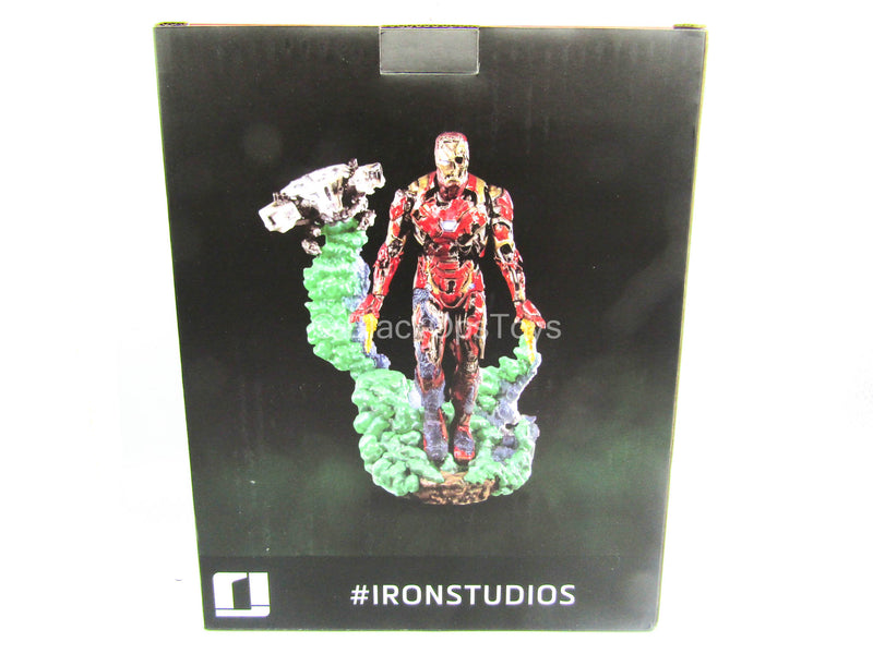 Load image into Gallery viewer, Spider-Man: Far From Home - Iron Man Illusion - MINT IN BOX
