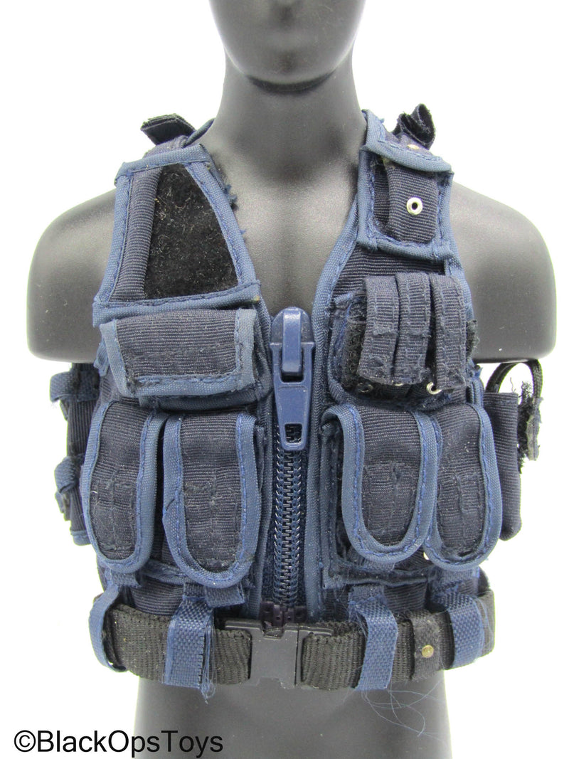 Load image into Gallery viewer, Medicom - Blue &amp; Black Vest w/Revolver
