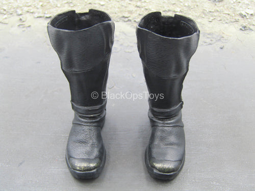 Batman v Superman - Black Boots (Peg Type)