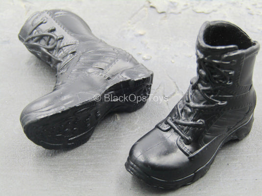 Female SWAT - Black Boots (Peg Type)