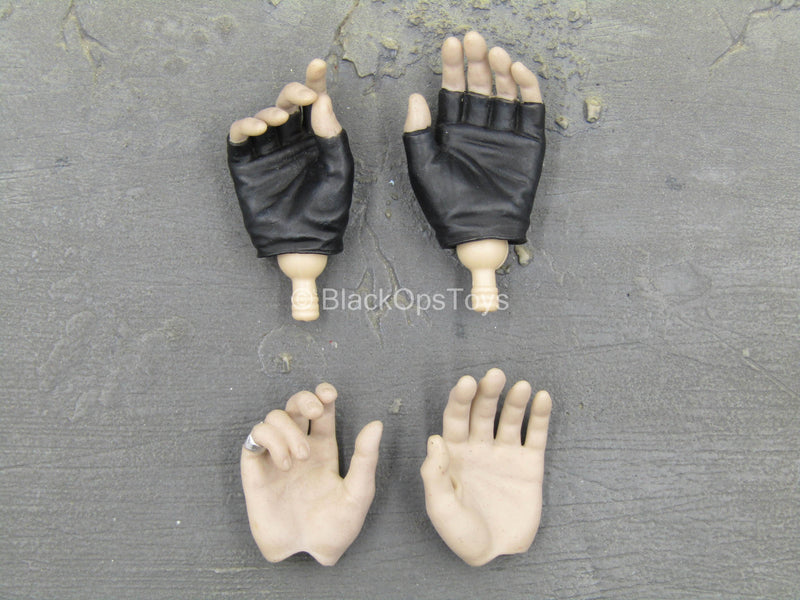 Load image into Gallery viewer, Sweeney Todd - Male Hand Set
