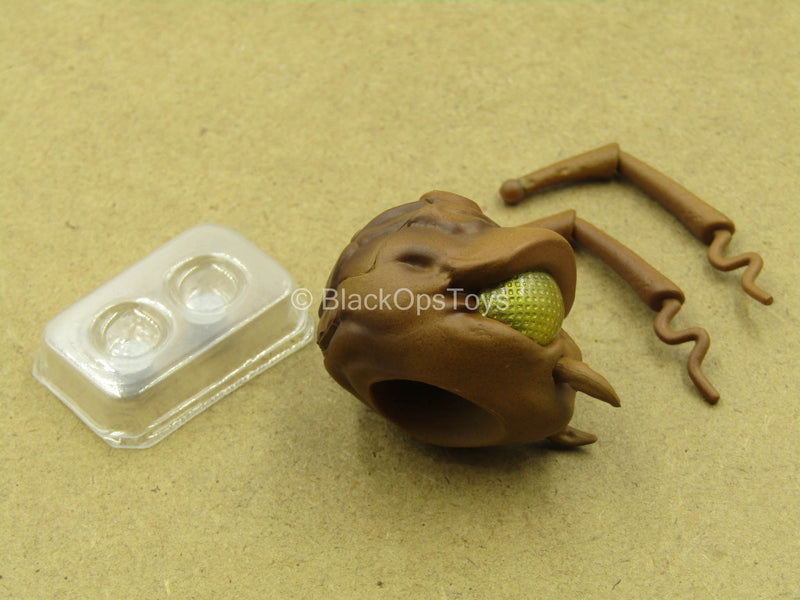 Load image into Gallery viewer, 1/12 - Secret Agent Gomez - Light Up Bug Head Sculpt
